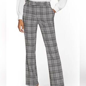 NY&CO 7TH AVE PLAID TROUSERS SIZE 6